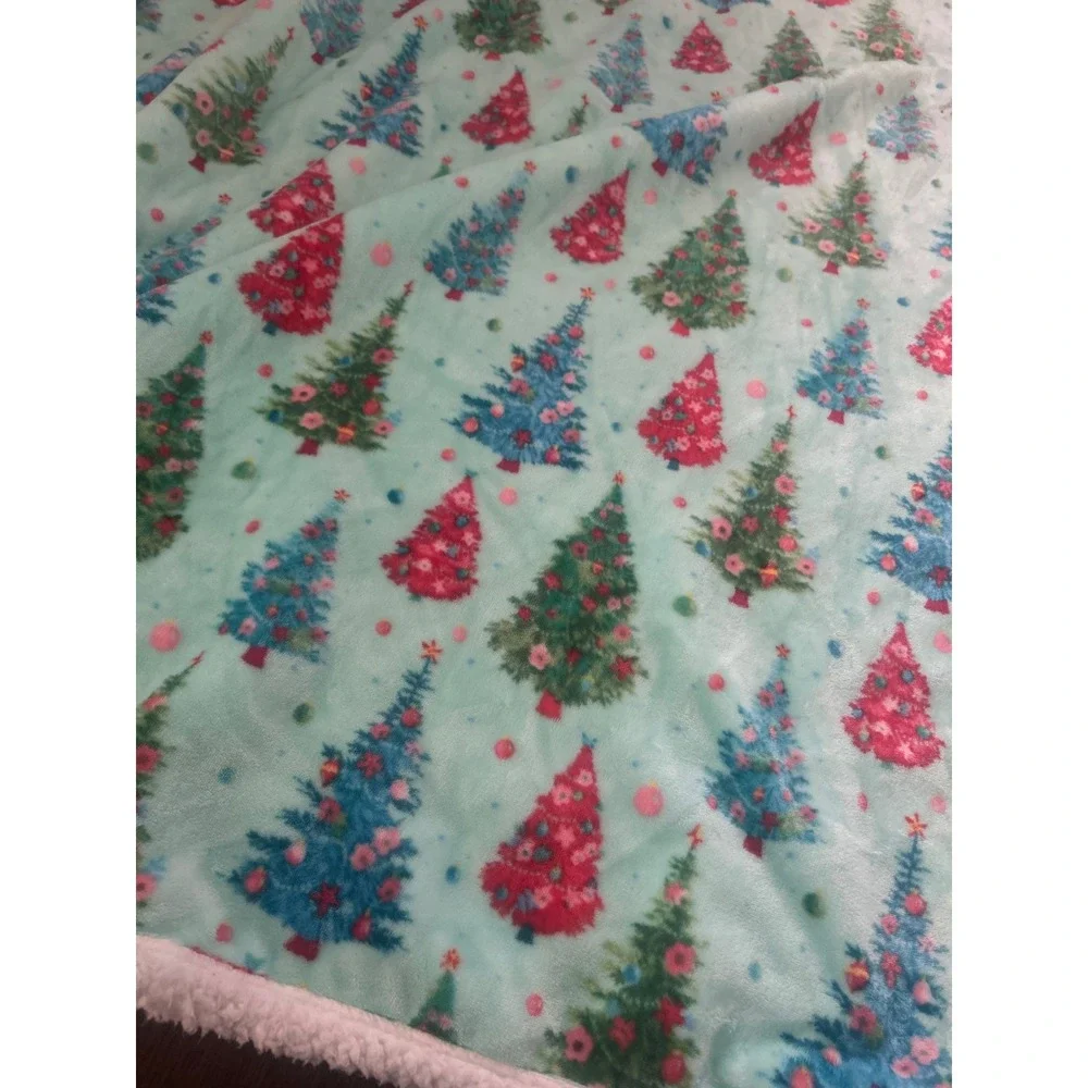 The Pioneer Woman Christmas Tree Sherpa Throw Blanket Mint Holiday